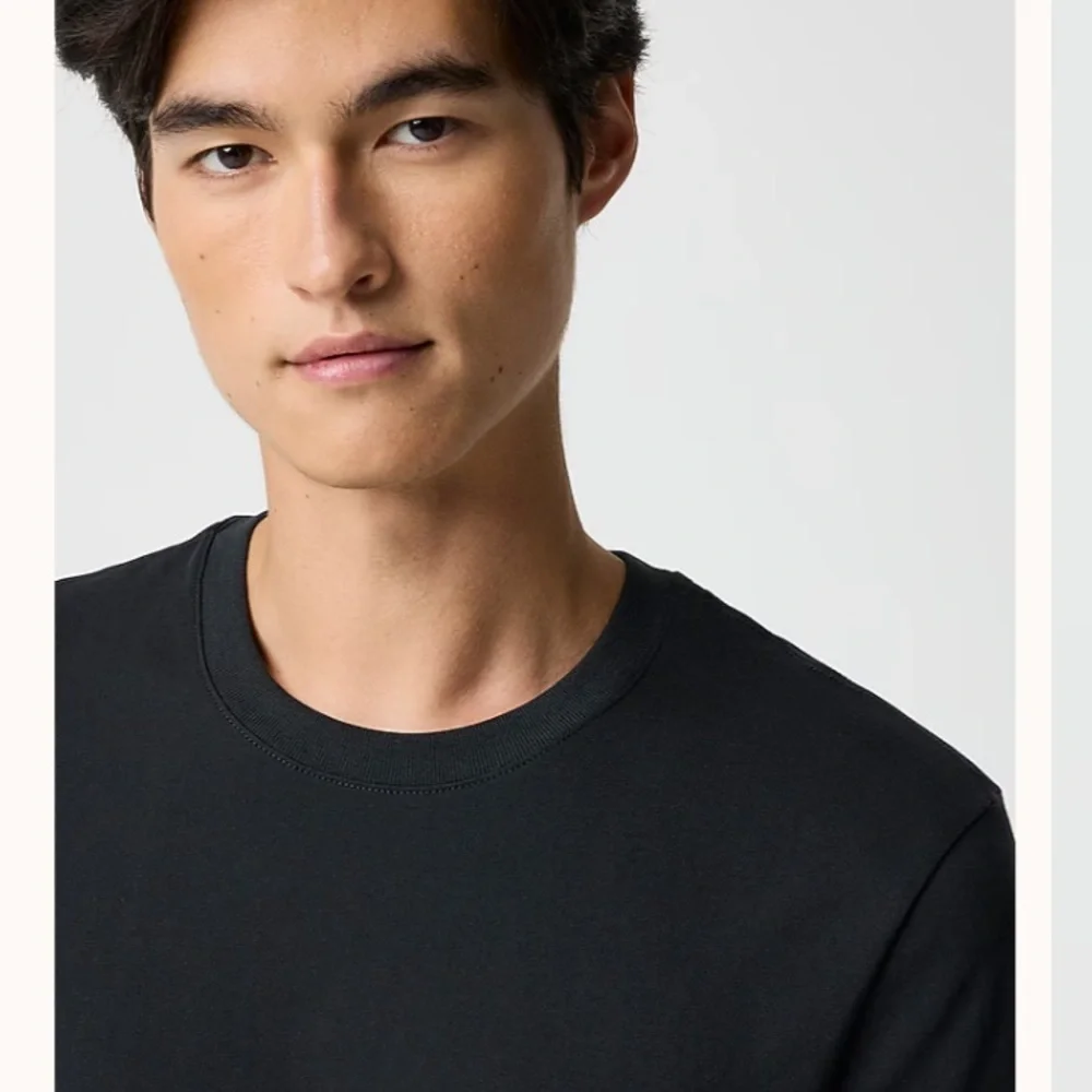 J crew black Essential tee